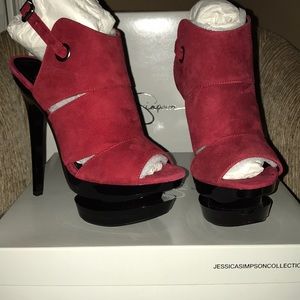 NEW Jessica Simpson Cat Platform Heels size 6